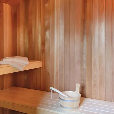 Tatil Evi In With Sauna