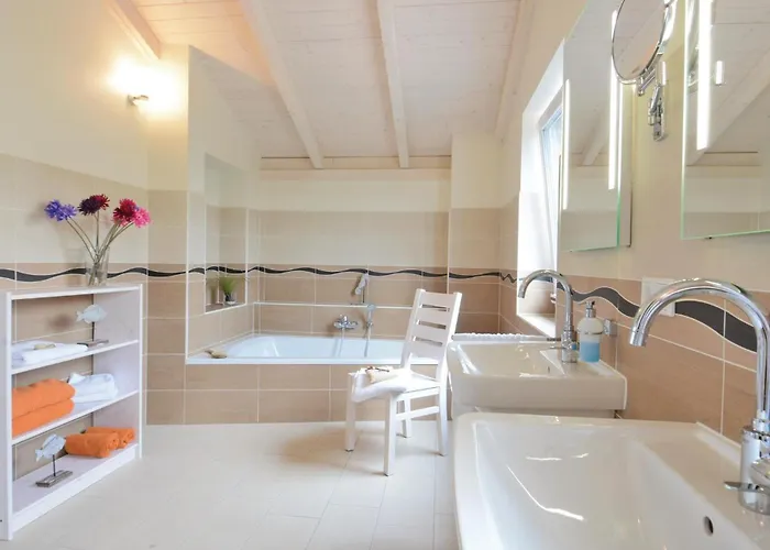 Vakantiehuis In With Sauna